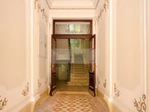 Prodej bytu 2+kk, Karlovy Vary, Sadová, 49 m2
