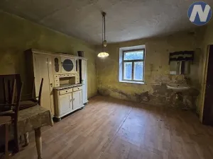 Prodej rodinného domu, Dub, 68 m2
