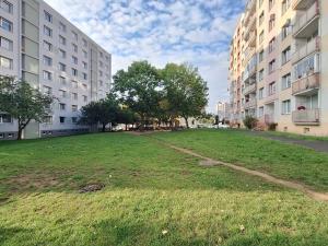 Pronájem bytu 2+kk, Chomutov, Jiráskova, 35 m2