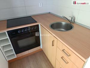 Pronájem bytu 1+kk, Praha - Horní Počernice, Ve žlíbku, 37 m2