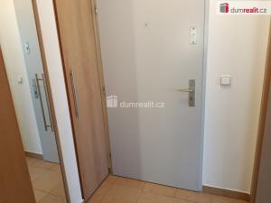 Pronájem bytu 1+kk, Praha - Horní Počernice, Ve žlíbku, 37 m2