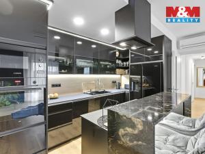Prodej bytu 3+kk, Beroun, U Židovského hřbitova, 77 m2