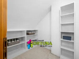 Prodej rodinného domu, Úsilné, 159 m2