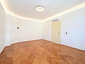Pronájem bytu 3+kk, Praha - Smíchov, Na Březince, 99 m2