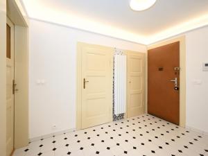 Pronájem bytu 3+kk, Praha - Smíchov, Na Březince, 99 m2