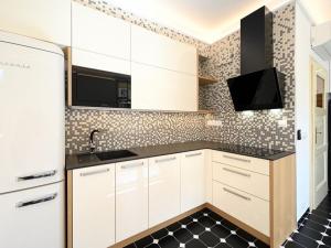 Pronájem bytu 3+kk, Praha - Smíchov, Na Březince, 99 m2