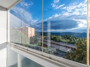 Pronájem bytu 3+1, Ústí nad Labem, Kmochova, 65 m2