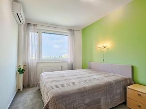 Pronájem bytu 3+kk, Praha - Chodov, Mikulova, 80 m2