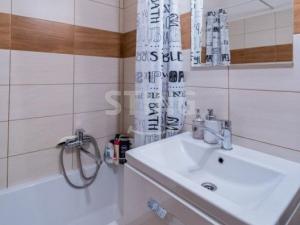 Pronájem bytu 2+kk, Opava, Kolářská, 53 m2