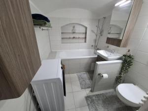 Prodej rodinného domu, Kamenná - Klementice, 214 m2