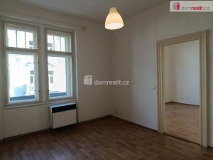 Pronájem bytu 1+1, Praha - Vršovice, Na spojce, 54 m2