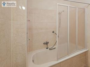 Prodej bytu 2+kk, Plzeň - Severní Předměstí, Mutěnická, 57 m2