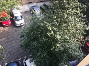 Prodej bytu 2+kk, Praha - Bubeneč, Národní obrany, 50 m2