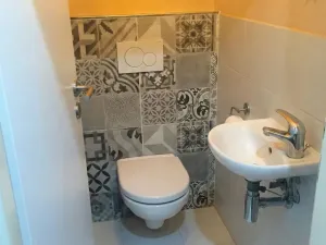 Prodej bytu 2+kk, Praha - Bubeneč, Národní obrany, 50 m2