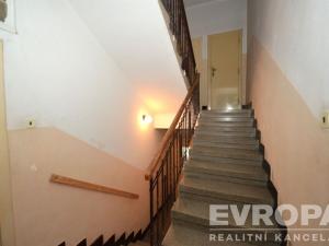 Prodej atypického bytu, Praha - Hloubětín, Klánovická, 54 m2