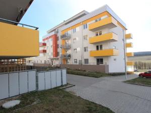 Pronájem bytu 1+kk, Brno - Žebětín, Lišejníková, 34 m2
