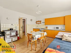 Prodej rodinného domu, Psáře, 250 m2