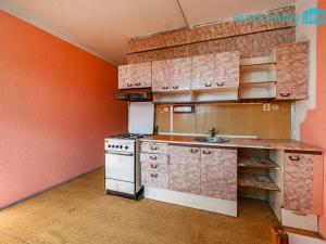 Prodej bytu 3+1, Rotava, Sídliště, 75 m2