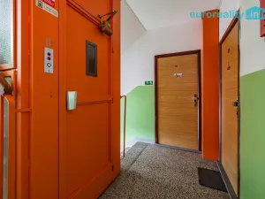 Prodej bytu 3+1, Rotava, Sídliště, 75 m2