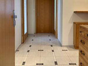 Pronájem bytu 3+kk, Praha - Hostivař, Bratislavská, 77 m2