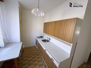 Prodej bytu 2+1, Chodov, Hlavní, 55 m2