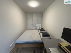 Prodej bytu 2+kk, Praha - Holešovice, V závětří, 49 m2