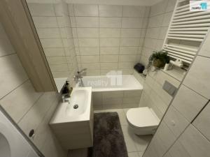 Prodej bytu 2+kk, Praha - Holešovice, V závětří, 49 m2