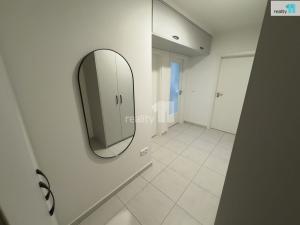 Prodej bytu 2+kk, Praha - Holešovice, V závětří, 49 m2