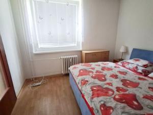 Pronájem bytu 4+1, Ústí nad Labem - Krásné Březno, V Oblouku, 77 m2