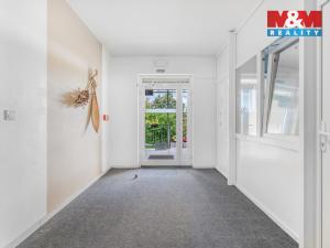 Prodej činžovního domu, Milovice, Topolová, 4261 m2