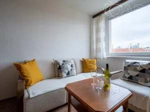 Pronájem bytu 2+1, Praha - Nusle, Nuselská, 45 m2