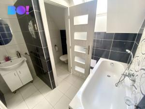 Pronájem bytu 3+kk, Karviná, Ostravská, 71 m2