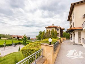 Prodej bytu 3+kk, Topola, Bulharsko, 147 m2