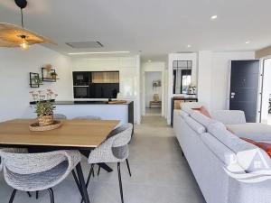Prodej vily, San Pedro del Pinatar, Španělsko, 95 m2
