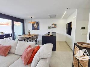 Prodej vily, San Pedro del Pinatar, Španělsko, 95 m2