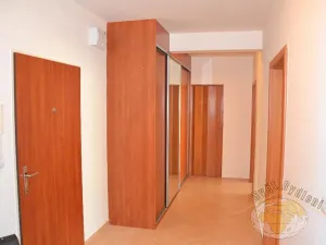 Pronájem bytu 3+kk, Praha - Čakovice, Hakenova, 103 m2