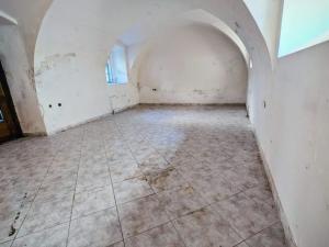 Prodej činžovního domu, Třeboň, Masarykovo nám., 1250 m2