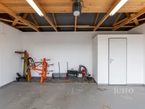 Prodej garáže, Těmice, 38 m2