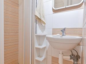 Pronájem bytu 1+kk, Brno, Haškova, 27 m2