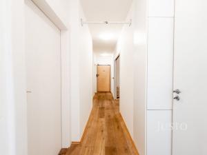 Prodej bytu 3+1, Praha - Braník, Pod svahem, 72 m2