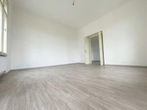 Pronájem bytu 3+1, Praha, Chodská, 102 m2