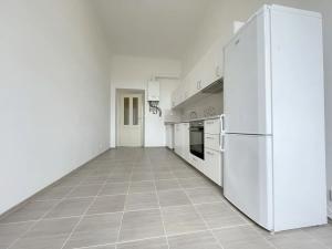 Pronájem bytu 3+1, Praha, Chodská, 102 m2
