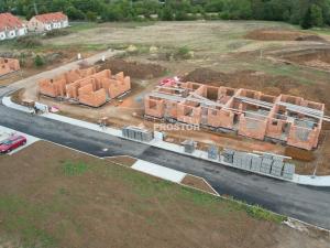 Prodej bytu 3+kk, Nučice, U zastávky, 99 m2