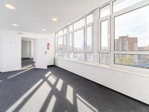 Pronájem kanceláře, Praha - Libeň, Podvinný mlýn, 1500 m2