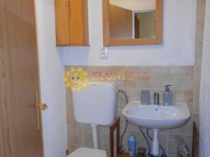 Prodej rodinného domu, Splitska, Chorvatská republika, Varos III, 100 m2