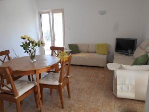 Prodej rodinného domu, Splitska, Chorvatská republika, Varos III, 100 m2