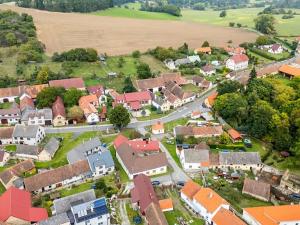 Dražba zemědělské usedlosti, Kalenice, 100 m2