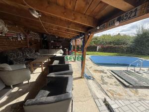 Prodej rodinného domu, Podbořany - Buškovice, 409 m2