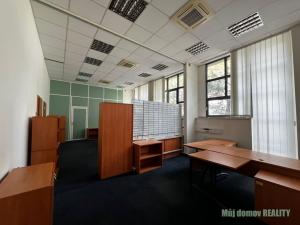 Pronájem kanceláře, Praha - Vysočany, Lisabonská, 73 m2