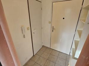 Pronájem bytu 1+kk, Mariánské Lázně, Hroznatova, 20 m2